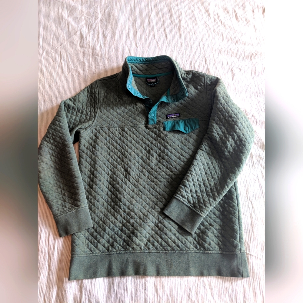 Patagonia women's cotton quilt snap pullover